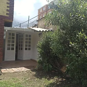 Apartamento Campestre, En Afueras De La Ciudad. Apartamento Bogotá